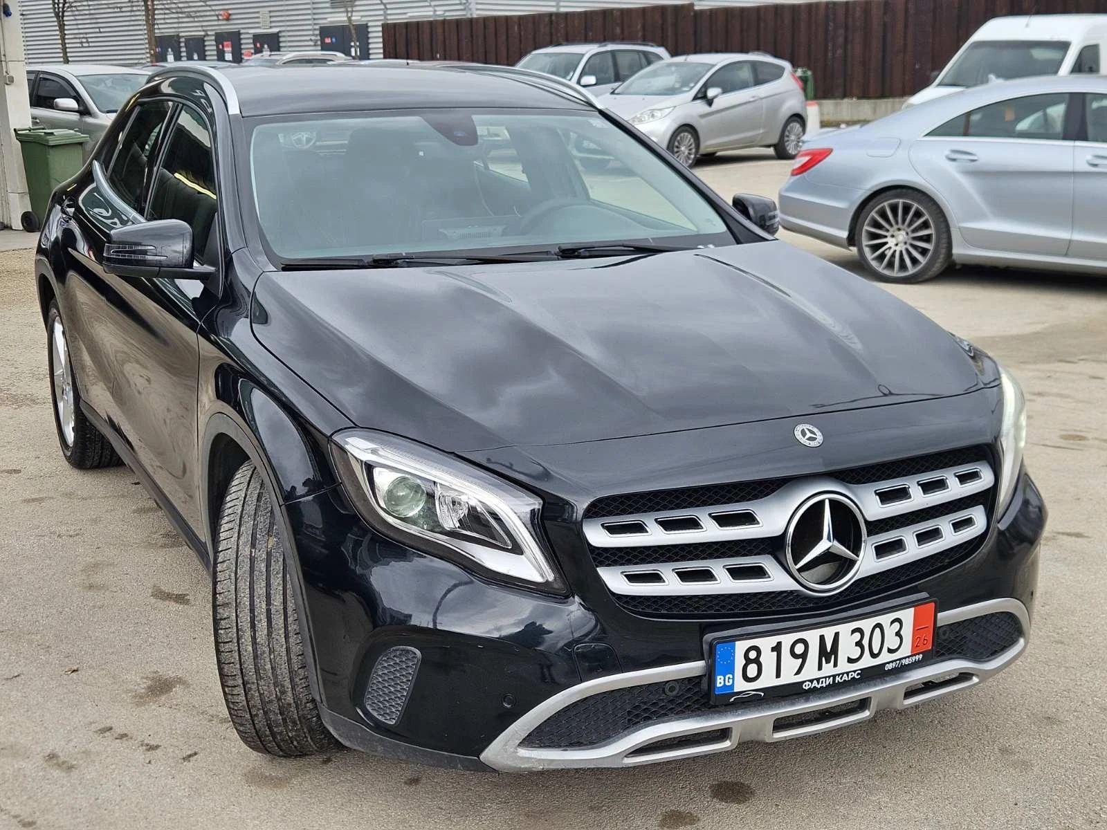 Mercedes-Benz GLA 200 ТОП* СОБСТВЕН ЛИЗИНГ* Apple CarPlay* FACE, снимка 2 - Автомобили и джипове - 54067159