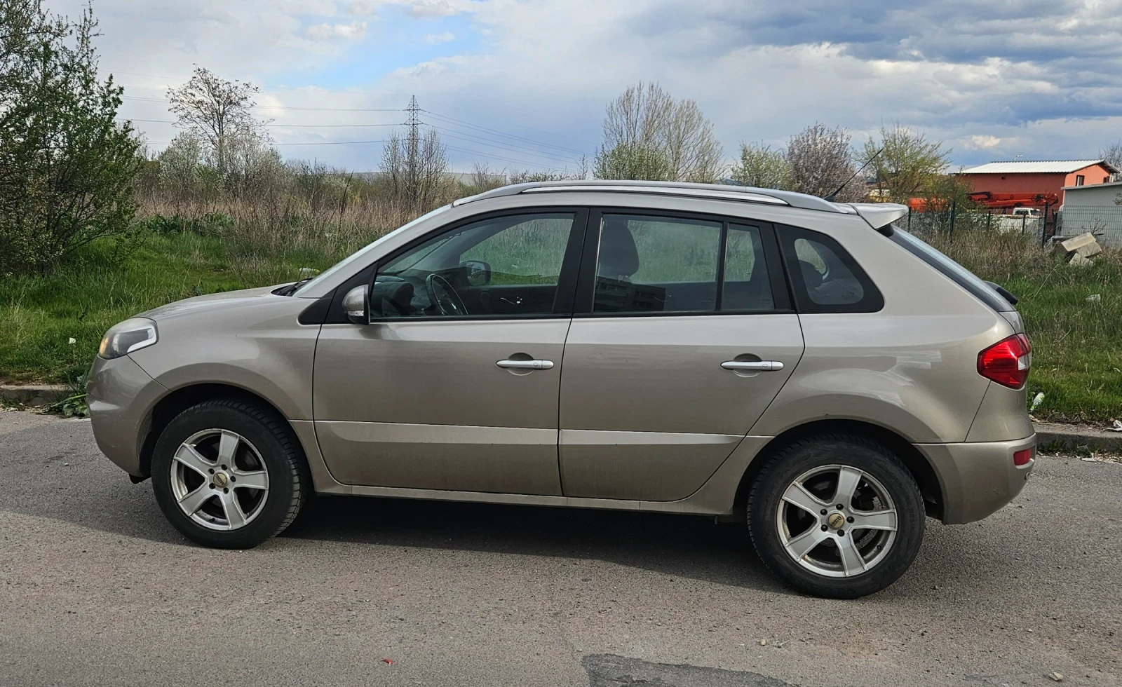 Renault Koleos 2.0, 4х4, 150к.с., снимка 2 - Автомобили и джипове - 54072432