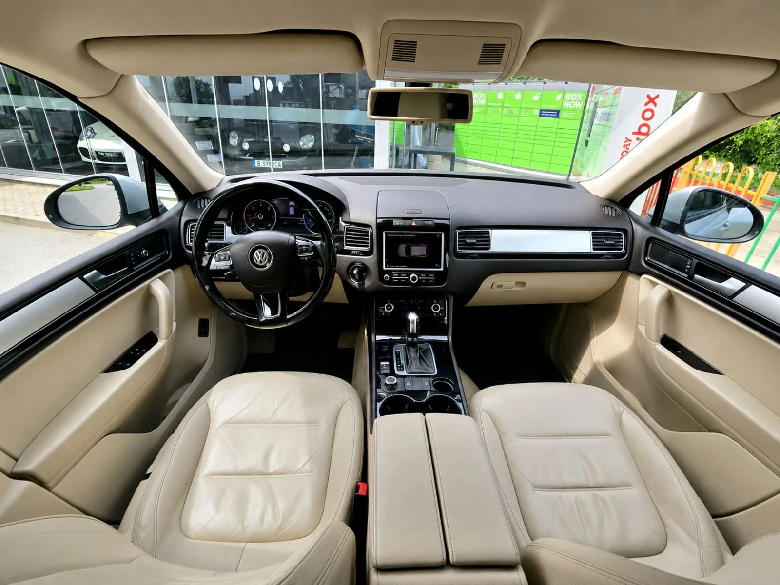 VW Touareg ЛИЗИНГ/БАРТЕР, снимка 12 - Автомобили и джипове - 54750791