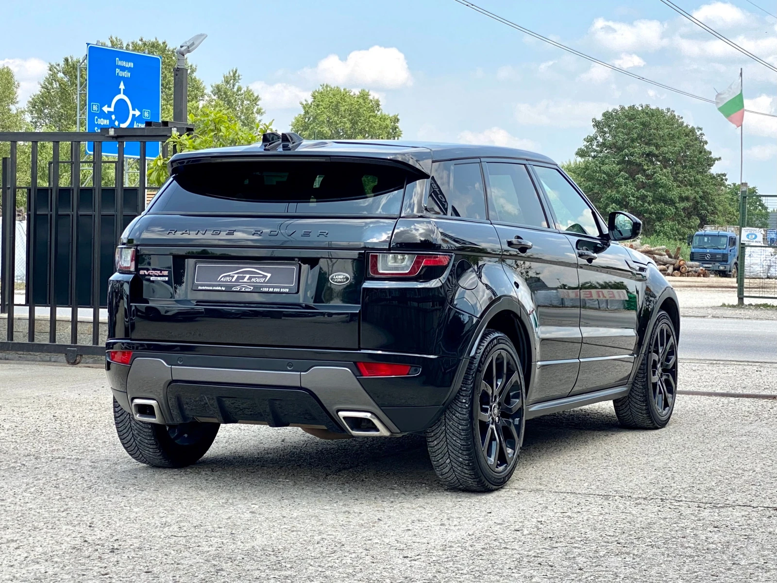 Land Rover Range Rover Evoque Face* HSE* Dynamic* Pano* MAX FULL* , снимка 2 - Автомобили и джипове - 54791045