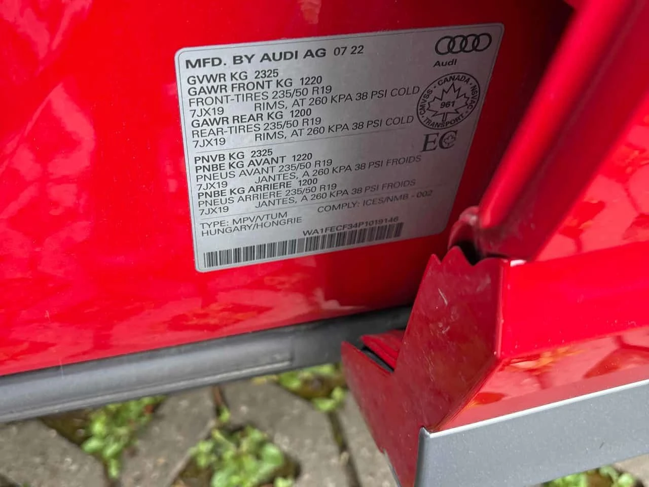 Audi Q3 | Technik | DISTRONIC | ПОДГРЕВ | 360 | CARFAX | , снимка 11 - Автомобили и джипове - 55070403