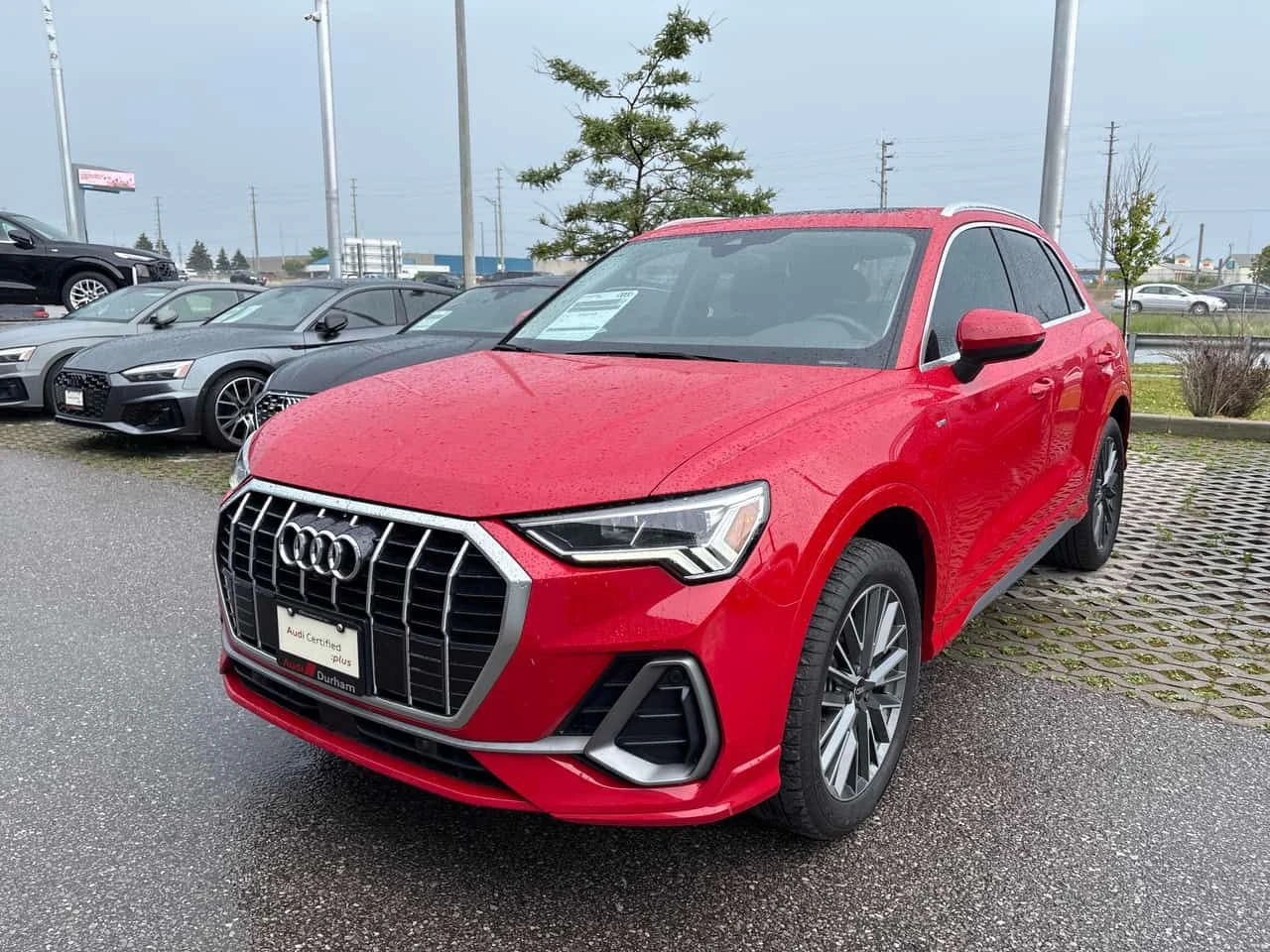 Audi Q3 | Technik | DISTRONIC | ПОДГРЕВ | 360 | CARFAX | 