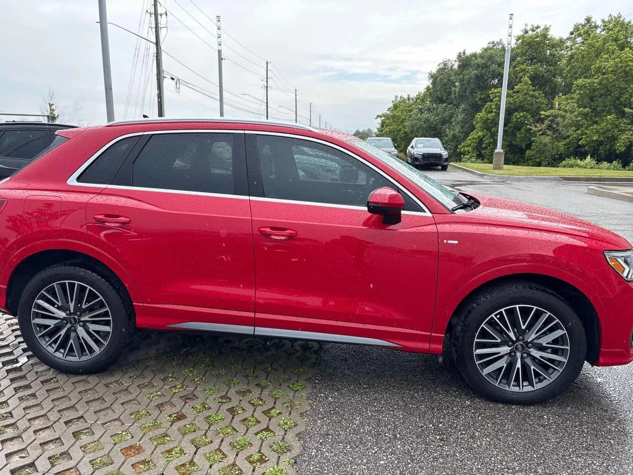 Audi Q3 | Technik | DISTRONIC | ПОДГРЕВ | 360 | CARFAX | , снимка 3 - Автомобили и джипове - 55070403