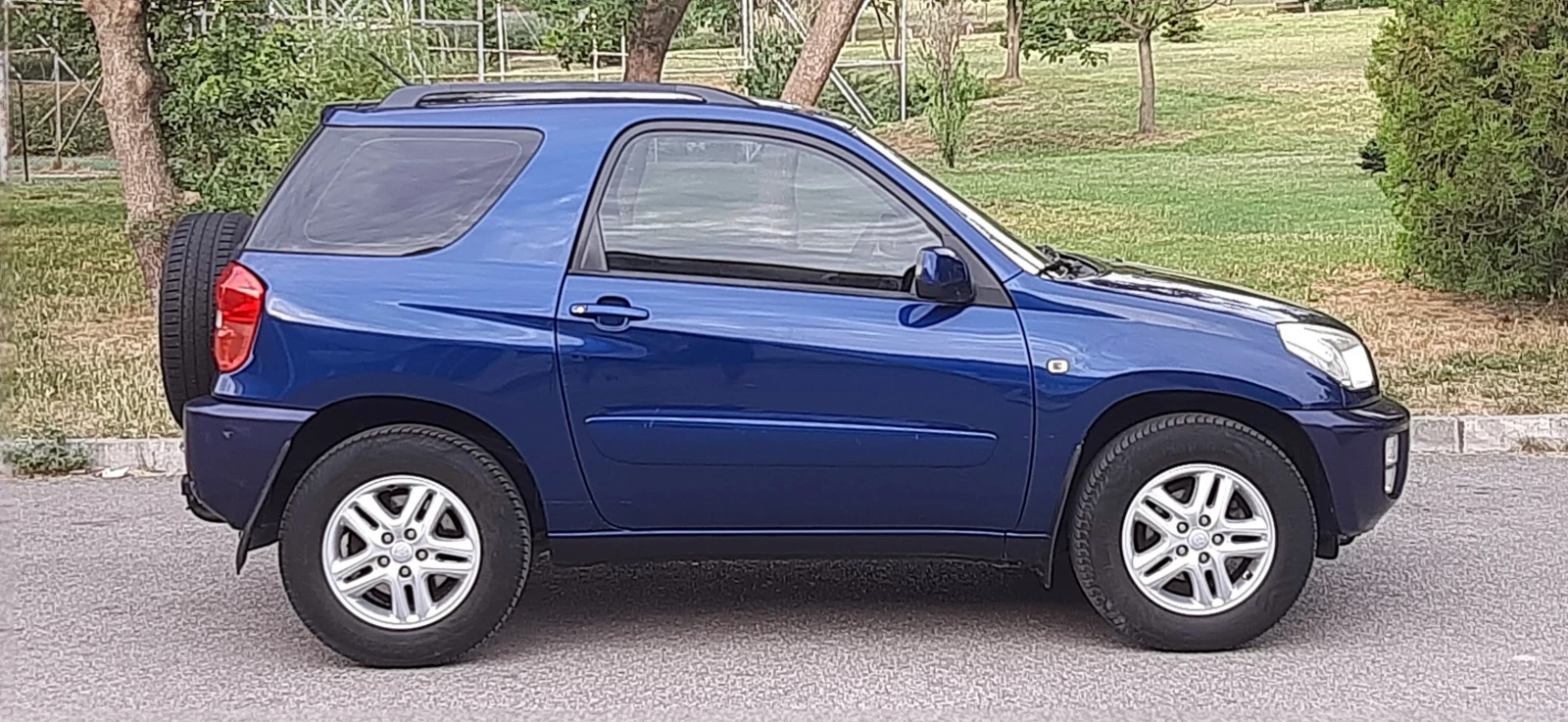 Toyota Rav4 1.8VVTi KLiMA, снимка 6 - Автомобили и джипове - 55089262