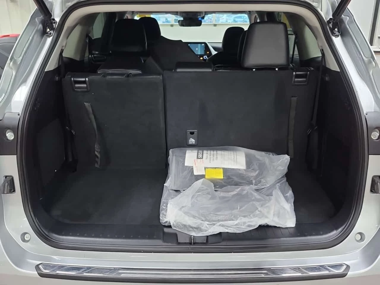 Toyota Highlander * PLATINUM * CARFAX * БЕЗ ПЪРВОНАЧАЛНА ВНОСКА, снимка 14 - Автомобили и джипове - 55444100