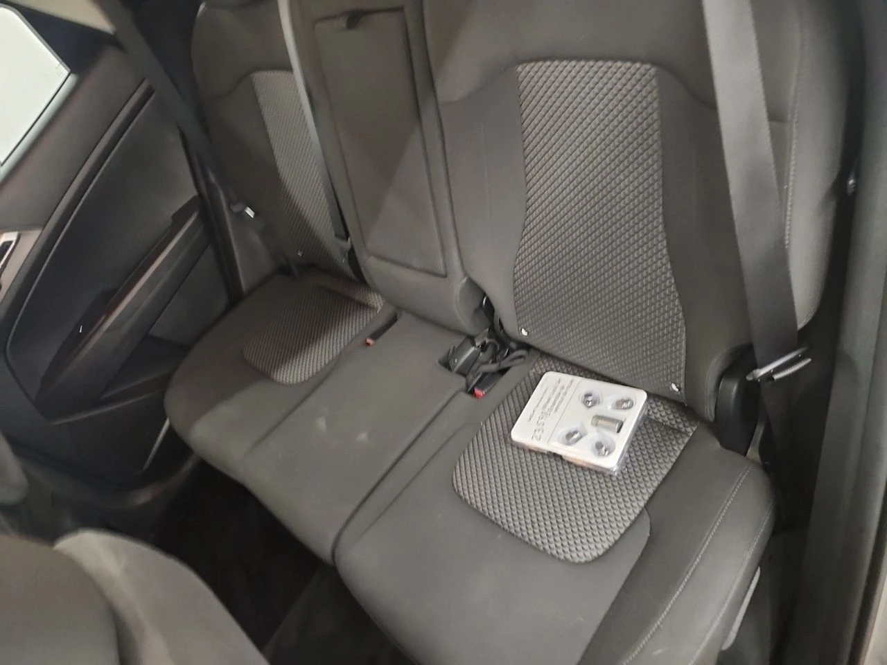 Kia Sportage 4D Utility FWD | LX | Mobile.bg � ����������� 12