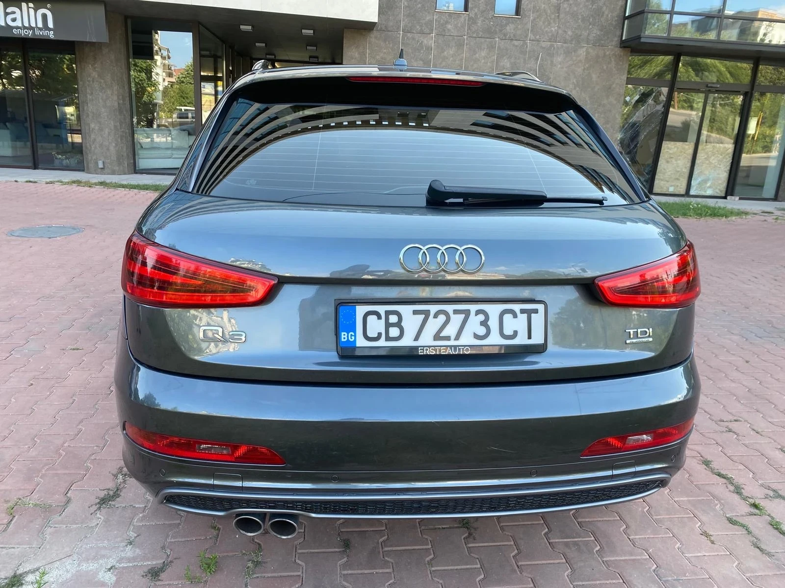 Audi Q3 2.0 TDI QUATTRO S-LINE, снимка 4 - Автомобили и джипове - 55995602