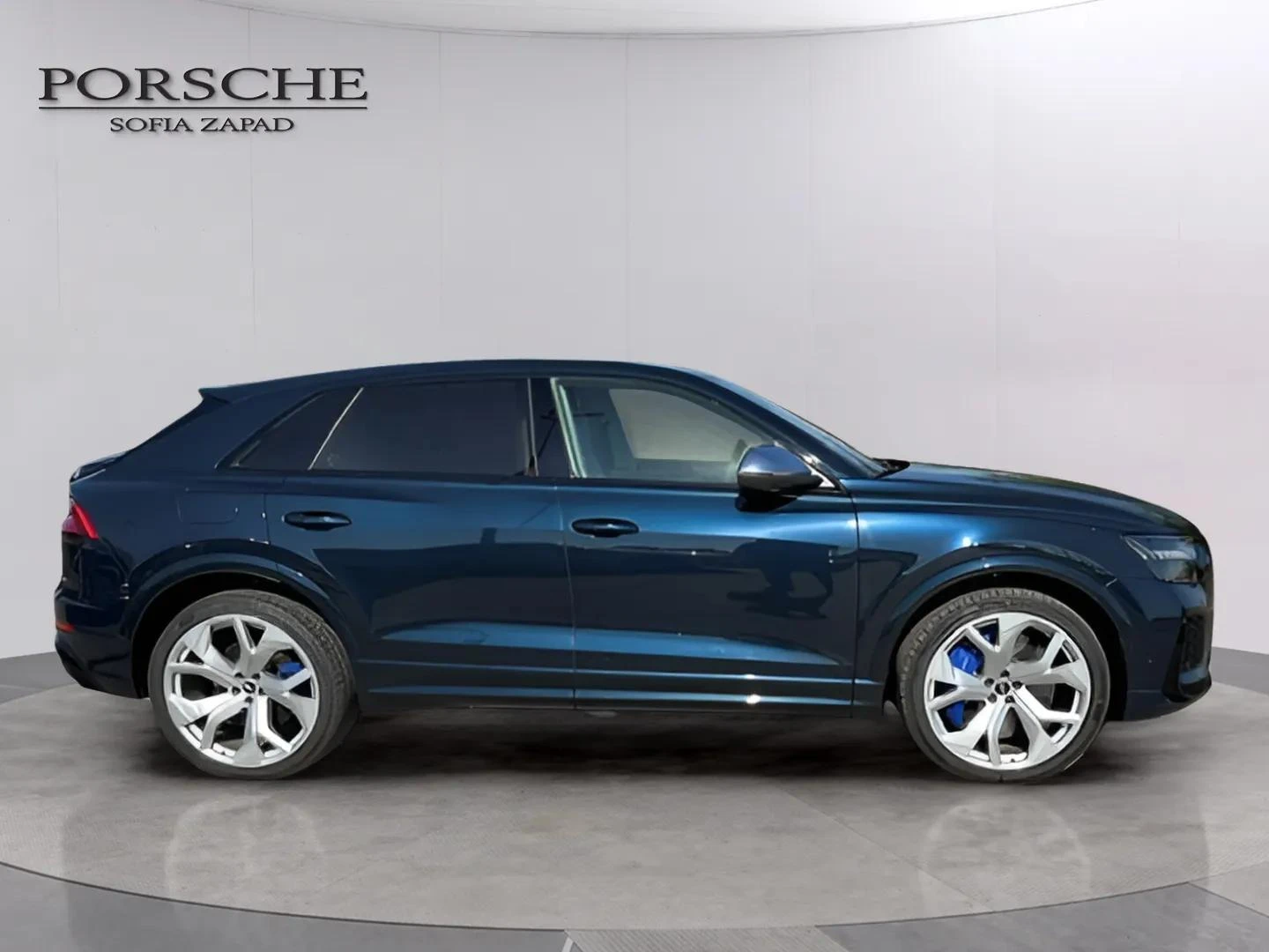 Audi RSQ8, снимка 5 - Автомобили и джипове - 56420948