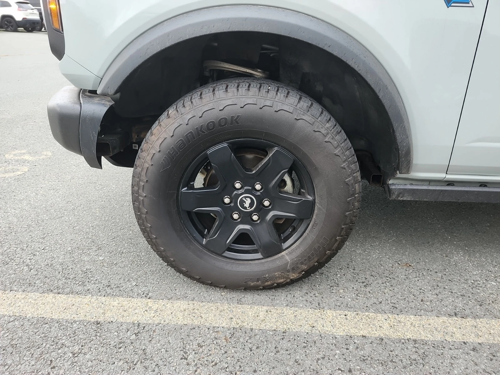 Ford Bronco BLACK DIAMOND| МЕК ТАВАН| CARFAX| , снимка 4 - Автомобили и джипове - 56069293