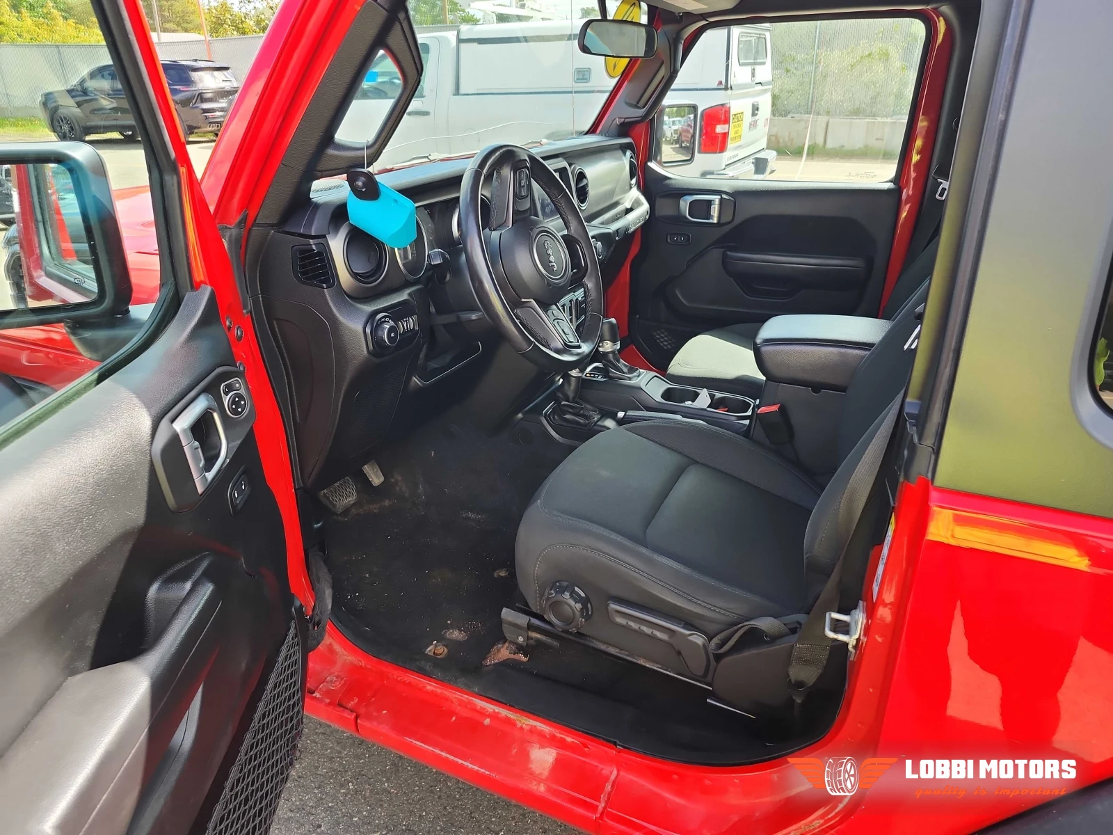 Jeep Wrangler, снимка 10 - Автомобили и джипове - 56102554