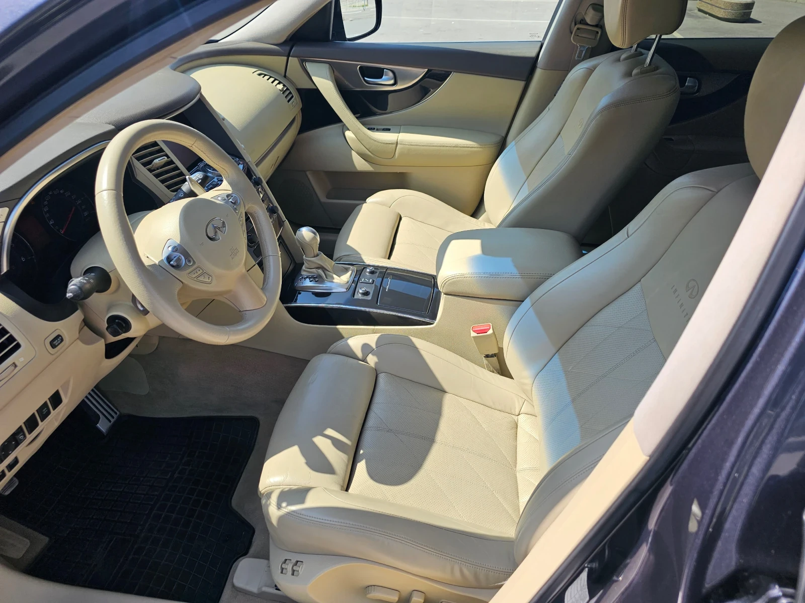 Infiniti Fx 30 FX30 S, снимка 7 - Автомобили и джипове - 56632320