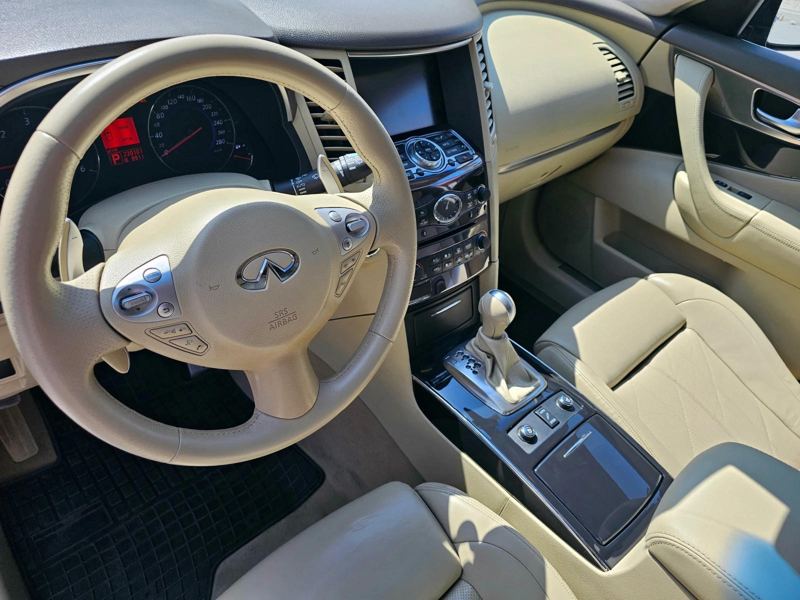 Infiniti Fx 30 FX30 S, снимка 12 - Автомобили и джипове - 56632320