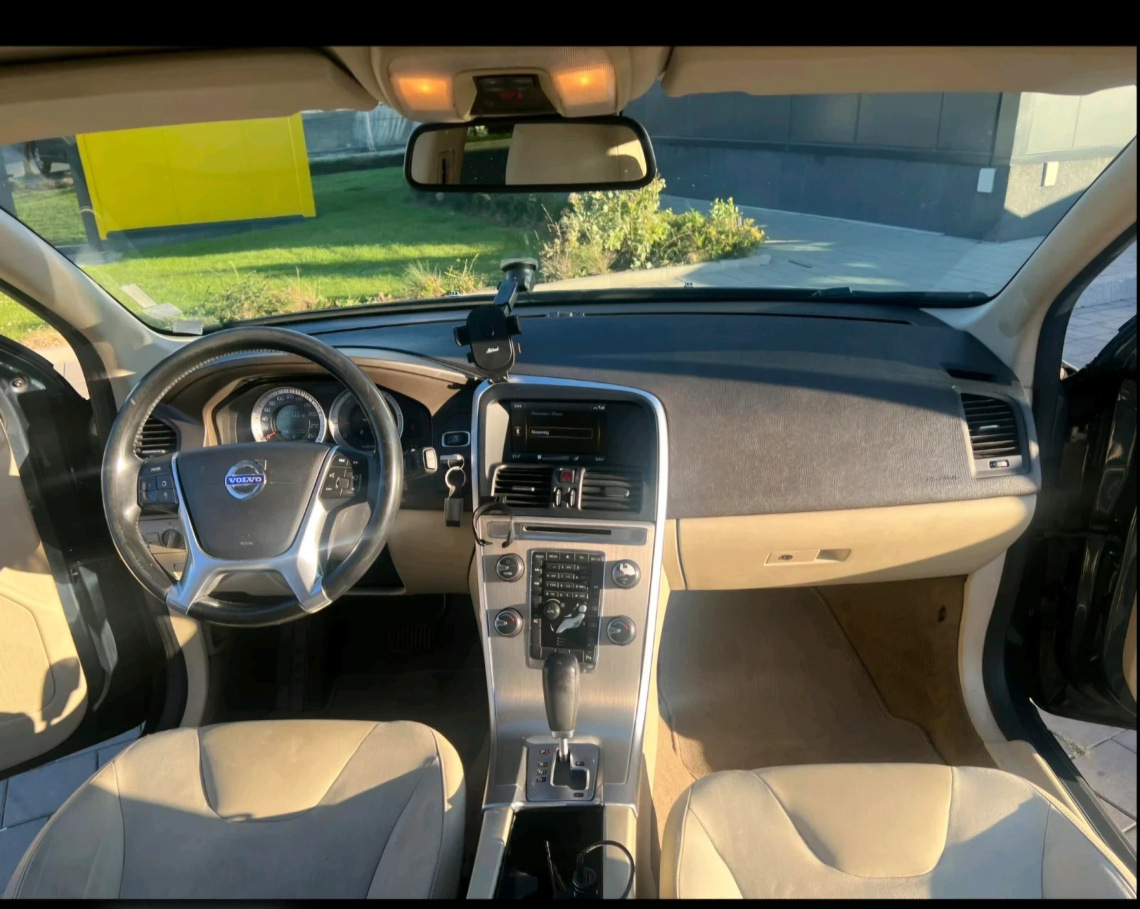 Volvo XC60, снимка 12 - Автомобили и джипове - 56707242