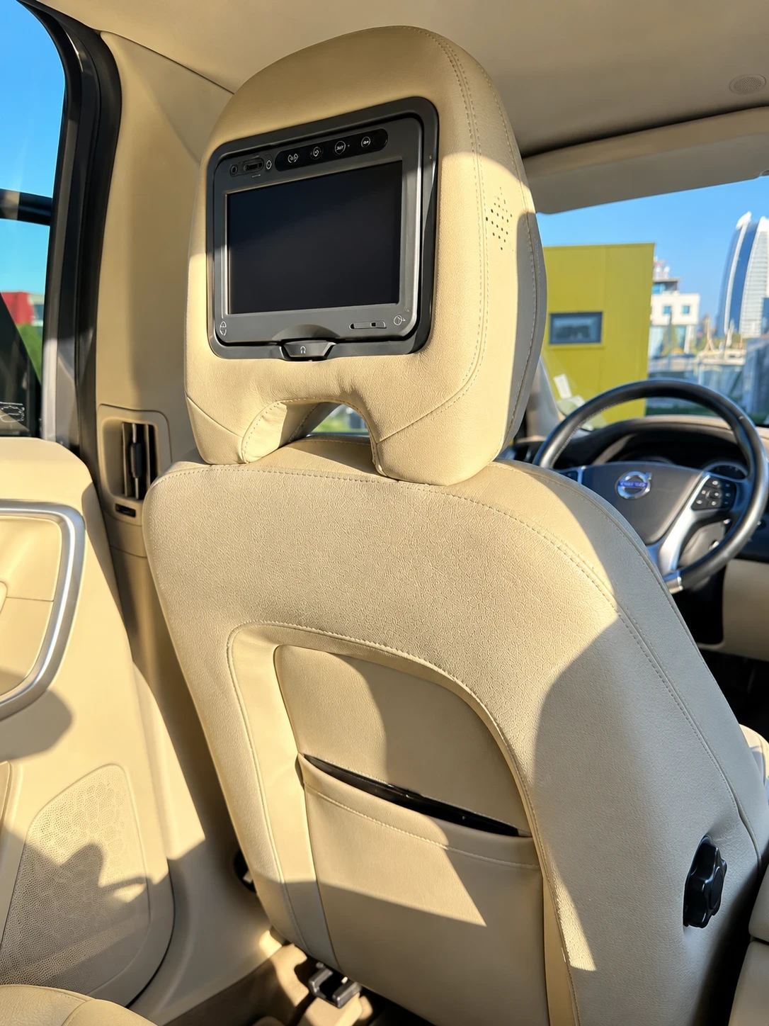 Volvo XC60, снимка 10 - Автомобили и джипове - 56707242