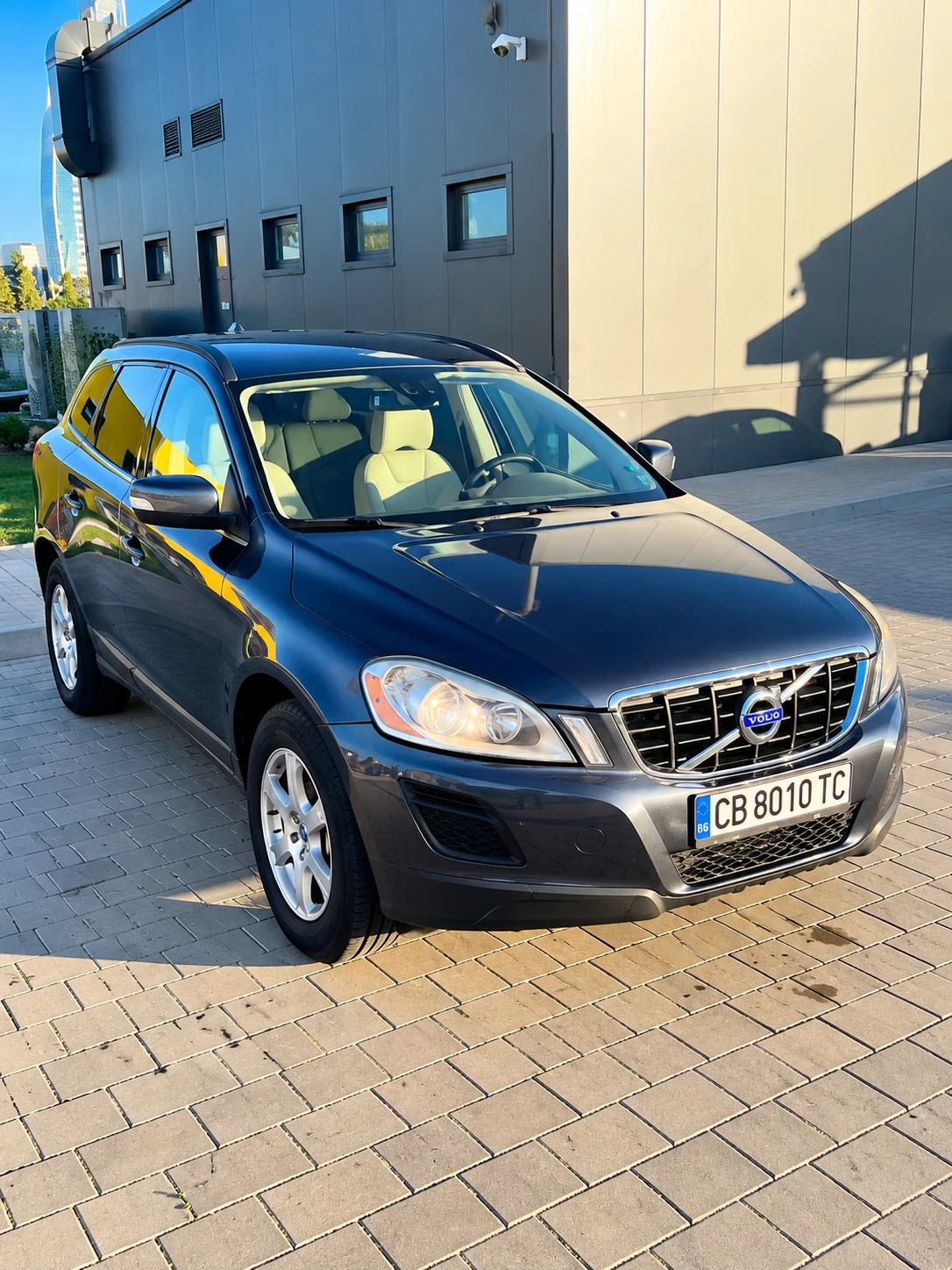 Volvo XC60, снимка 7 - Автомобили и джипове - 56707242