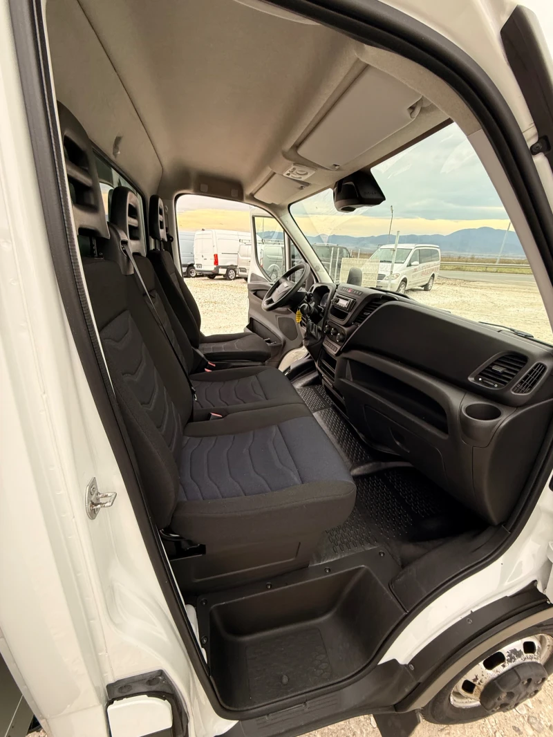 Iveco 35c18 6.20см Б-категория-Климатик-Евро6, снимка 9 - Бусове и автобуси - 52974936