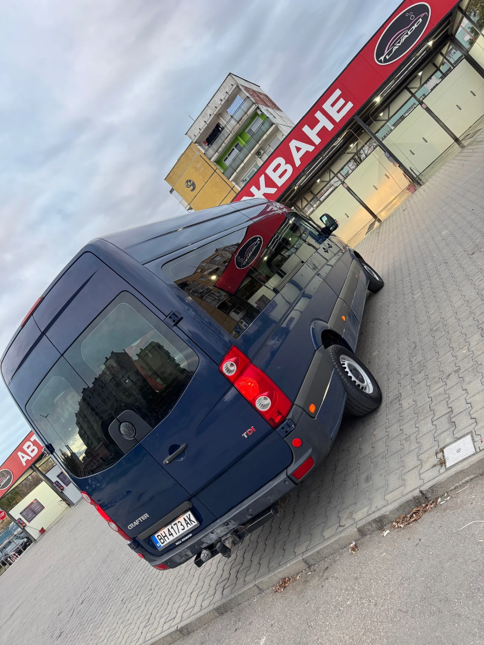 VW Crafter 2.0 TDI | Mobile.bg   5