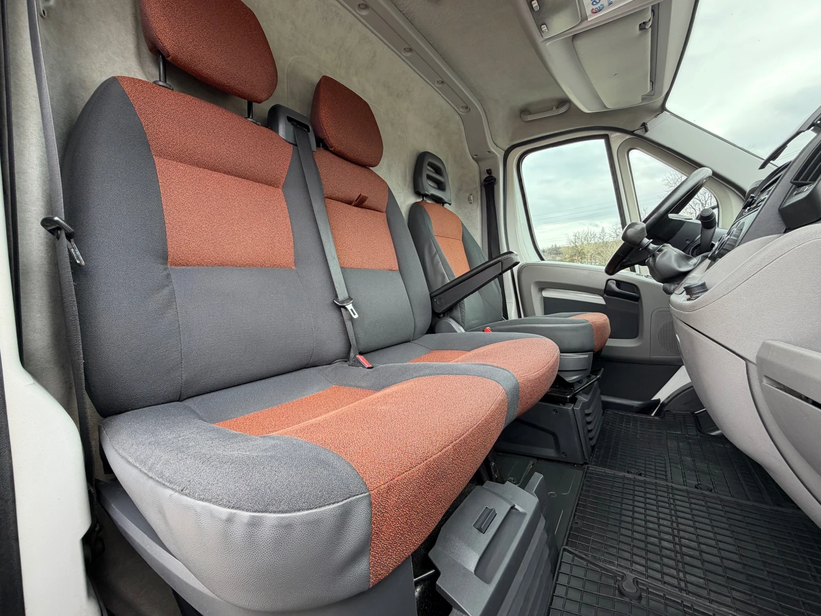 Fiat Ducato 2.2JTD, снимка 11 - Бусове и автобуси - 54059450