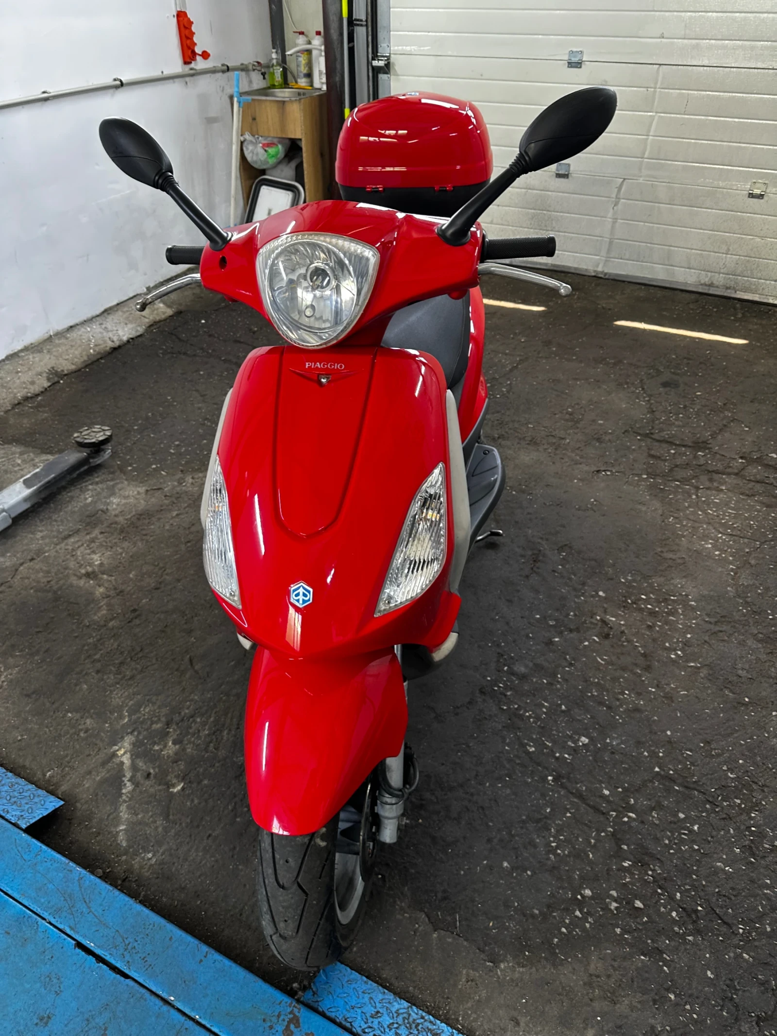 Piaggio Fly FLY 150 - изображение 6