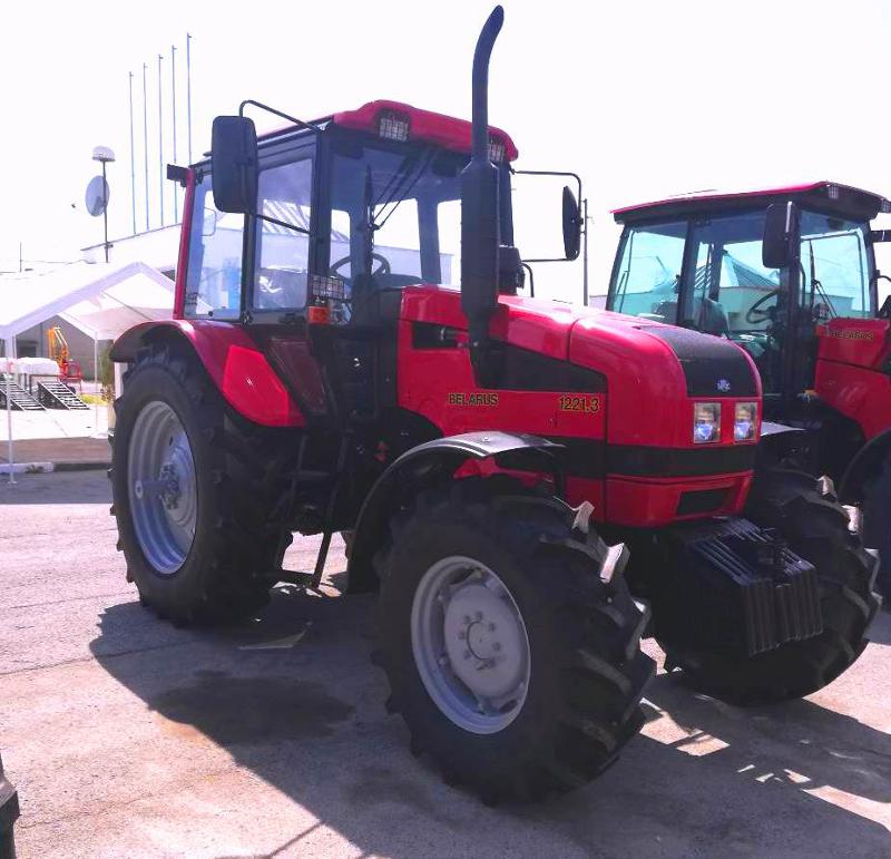Трактор Беларус 1221.3, снимка 7 - Селскостопанска техника - 20804948