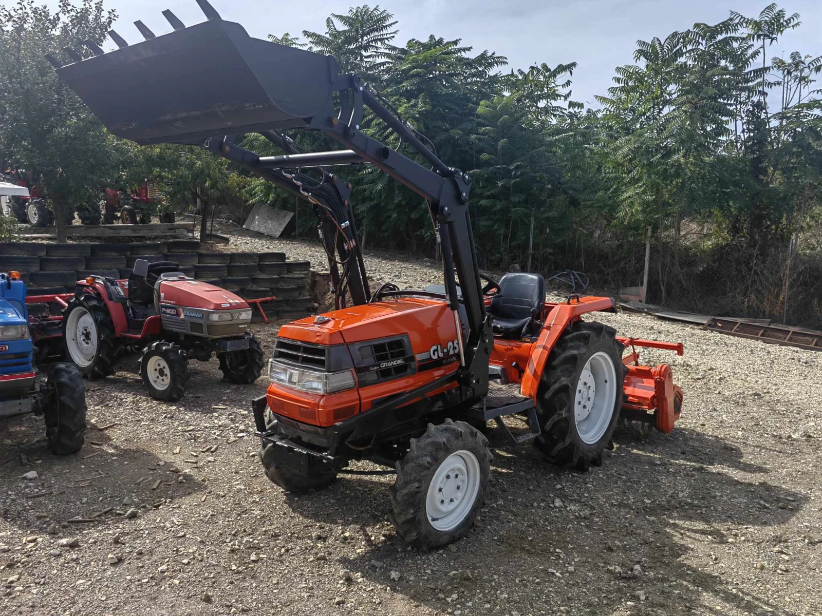 Трактор Kubota GL25 4x4 - изображение 3