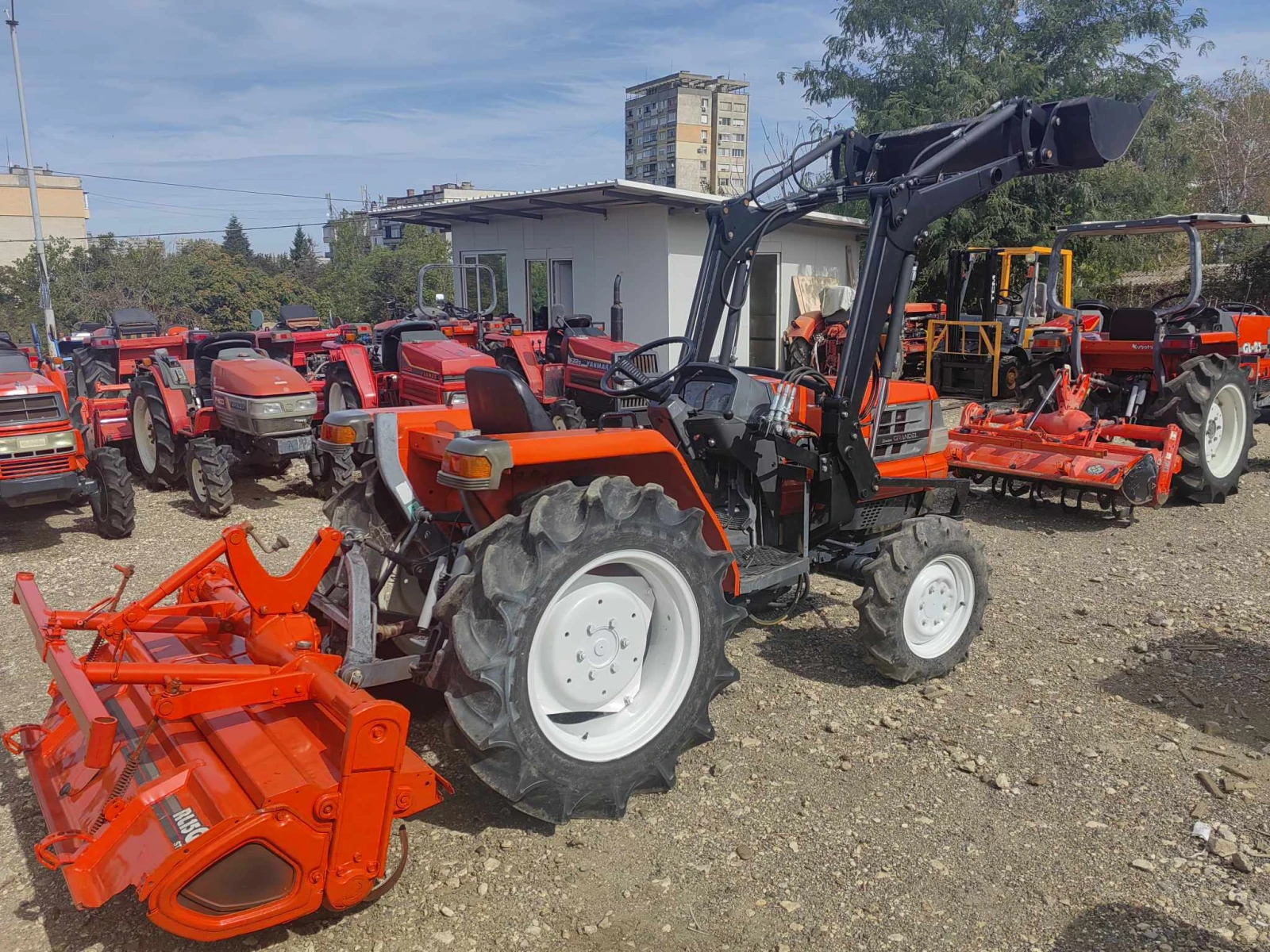 Трактор Kubota GL25 4x4 - изображение 4