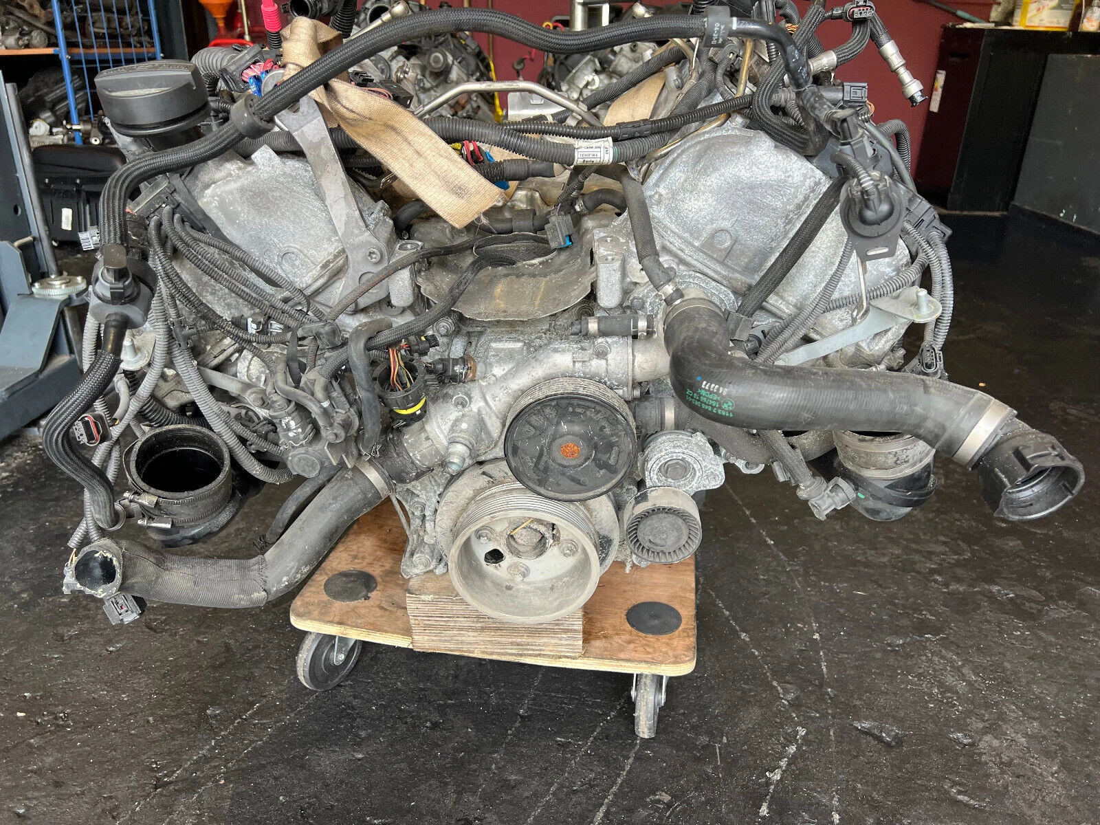  BMW M6 F12 F13 F06 M5 F10  4.4 V8 - S63B44B | Mobile.bg   1