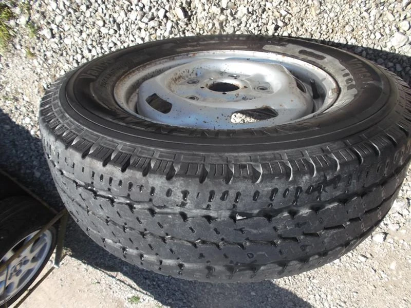 Гуми с джанти Continental 215/75R16, снимка 3 - Гуми и джанти - 21749686