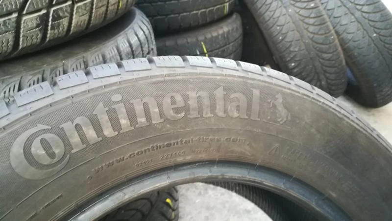 Гуми Зимни 215/60R16, снимка 4 - Гуми и джанти - 26188403