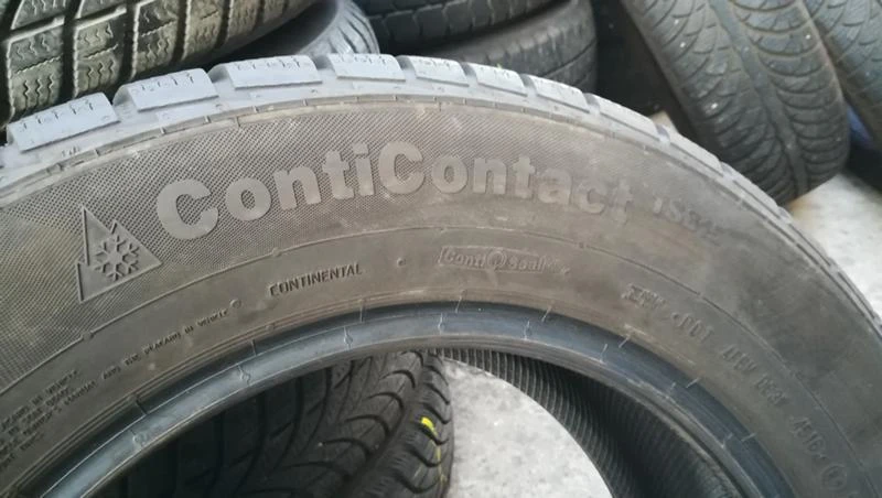 Гуми Зимни 215/60R16, снимка 5 - Гуми и джанти - 26188403