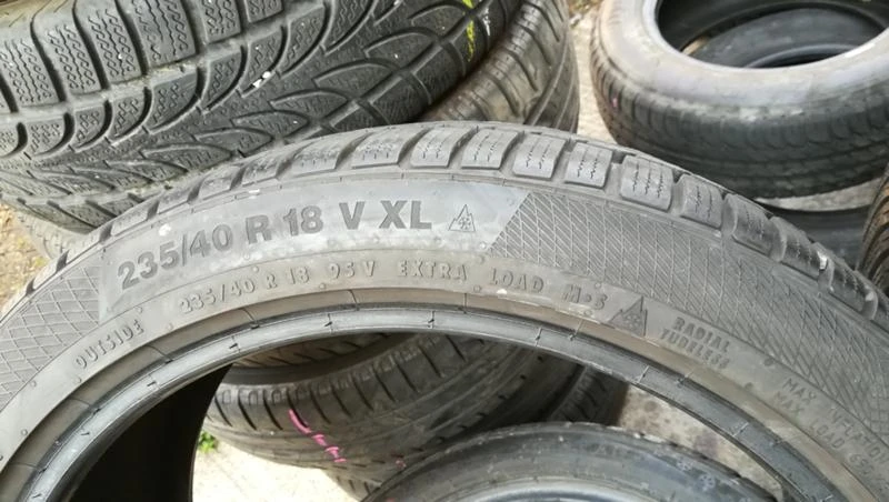 Гуми Зимни 235/40R18, снимка 9 - Гуми и джанти - 26741166