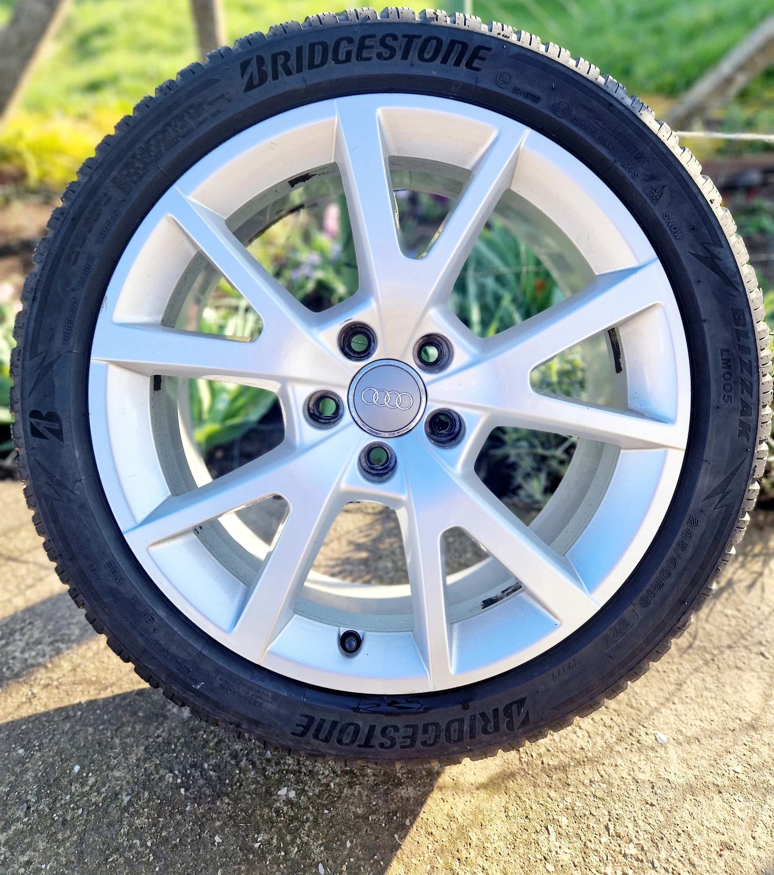    245/40R18  Audi | Mobile.bg   1