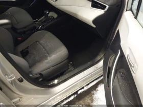 Toyota Corolla Se, снимка 5 - Автомобили и джипове - 53658676