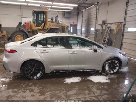 Toyota Corolla Se, снимка 13 - Автомобили и джипове - 53658676