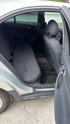 Mercedes-Benz C 220 220cdi седан автоматик - 2500 € / 4889.57 лв. - 40173278 6