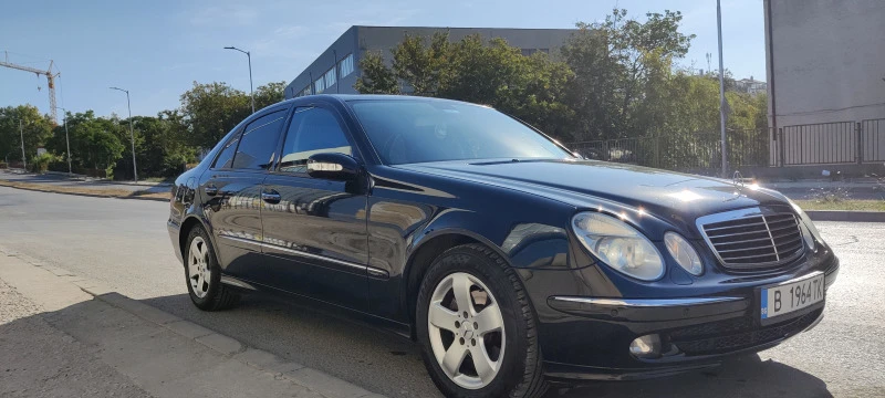 Mercedes-Benz E 280, снимка 2 - Автомобили и джипове - 42479204