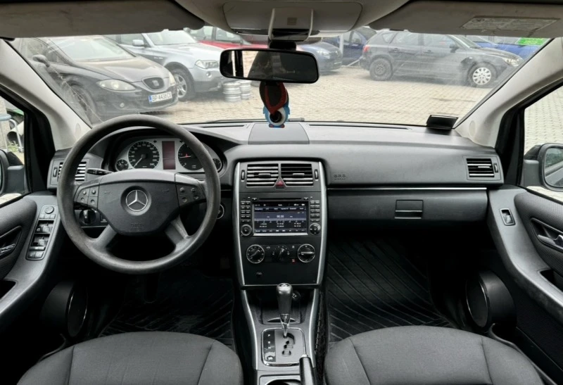 Mercedes-Benz B 180 CDI / Автоматик, снимка 10 - Автомобили и джипове - 46337229