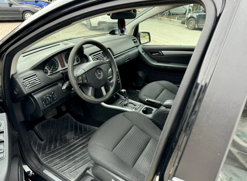 Mercedes-Benz B 180 CDI / Автоматик, снимка 5 - Автомобили и джипове - 46337229