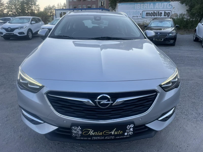 Opel Insignia 2.0CDTI170* AUTO* CAMERA* ACC* MATRIX* KEYLESS* VI, снимка 2 - Автомобили и джипове - 47199002