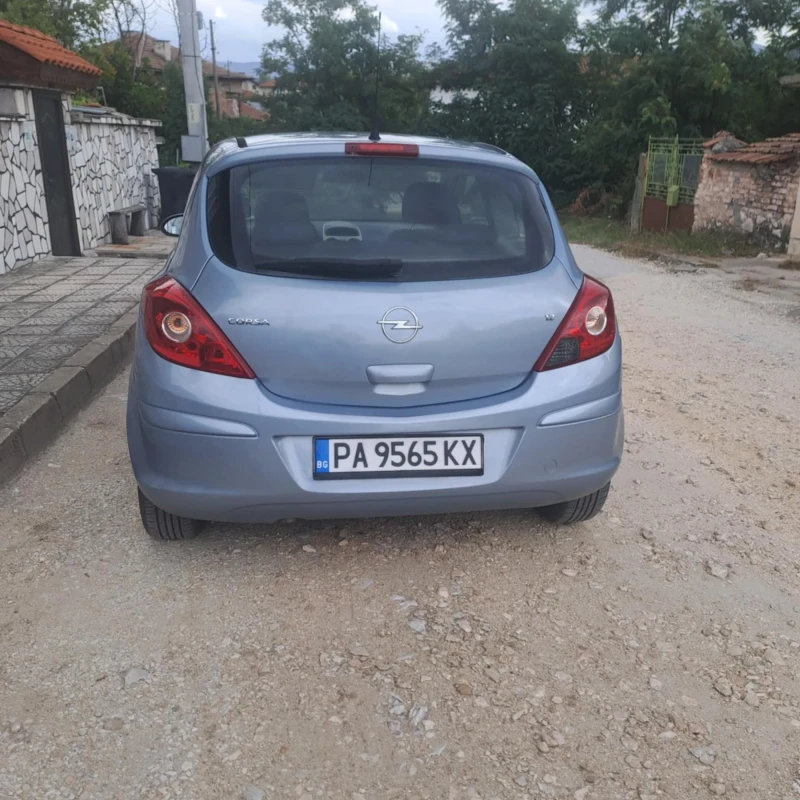 Opel Corsa, снимка 6 - Автомобили и джипове - 47582077