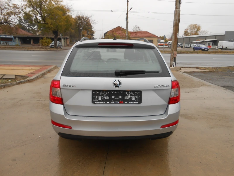 Skoda Octavia 1.6d-Euro-5B-Navi-Automat, снимка 6 - Автомобили и джипове - 47978695