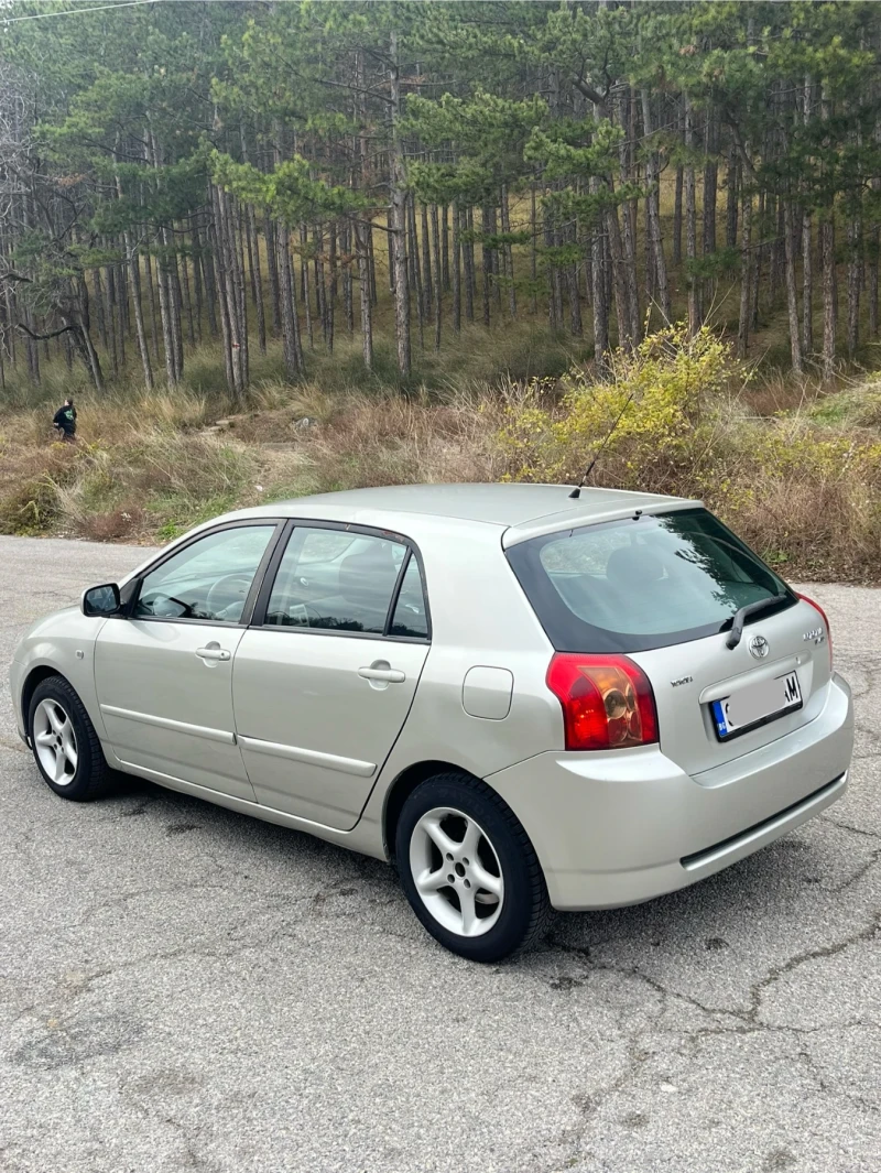 Toyota Corolla 1.4 D4D, снимка 3 - Автомобили и джипове - 48145545