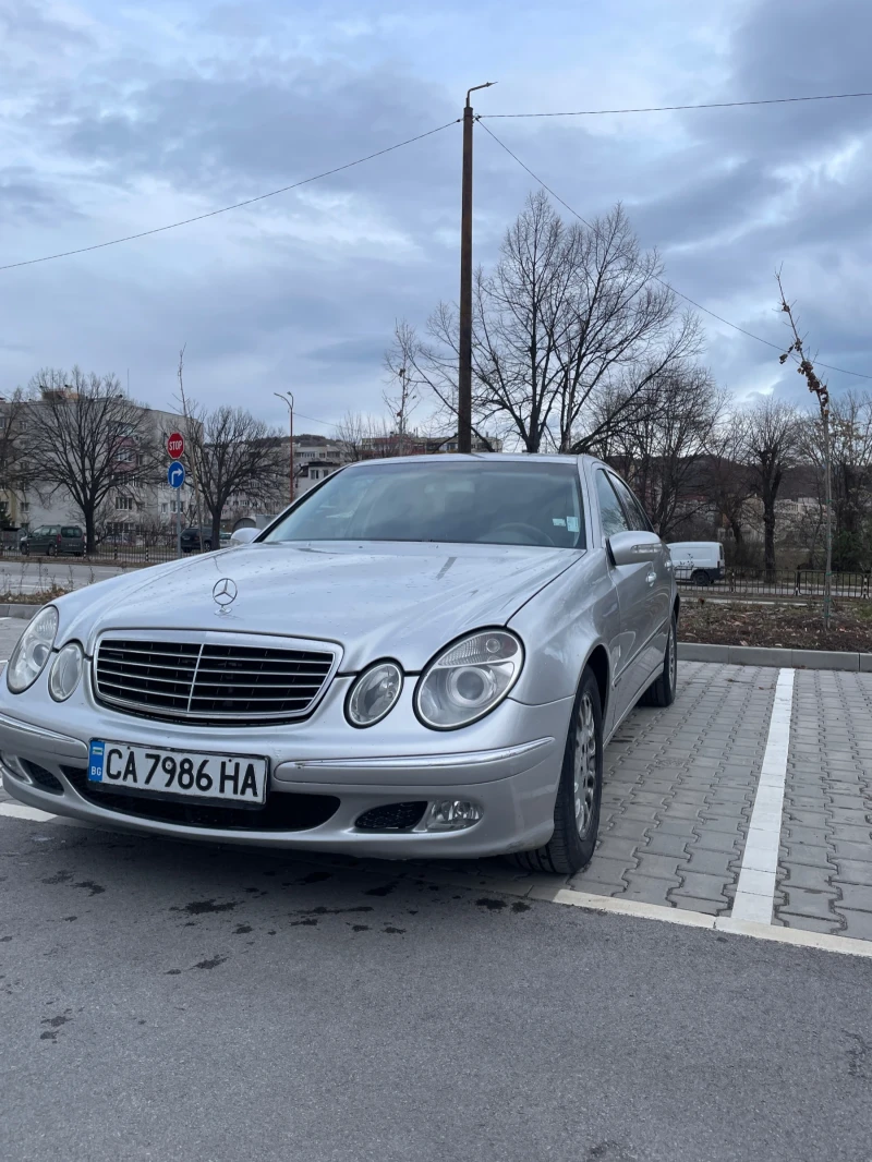 Mercedes-Benz E 270, снимка 1 - Автомобили и джипове - 48443432