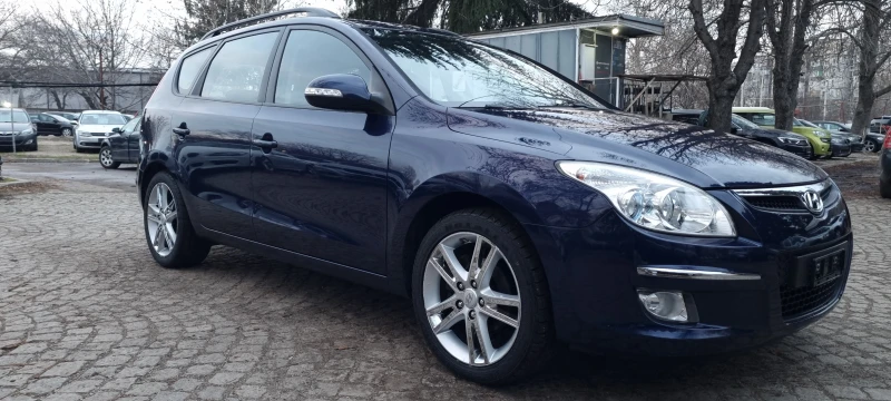 Hyundai I30 2.0i * АВТОМАТИК* * PREMIUM* * ШВЕЙЦАРИЯ* , снимка 3 - Автомобили и джипове - 48802413