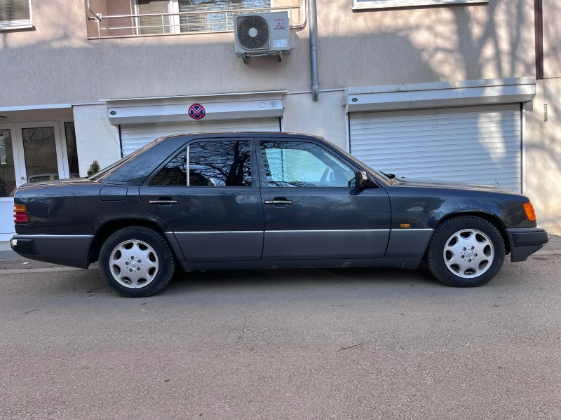 Mercedes-Benz 124 200E 16v, снимка 4 - Автомобили и джипове - 49015038