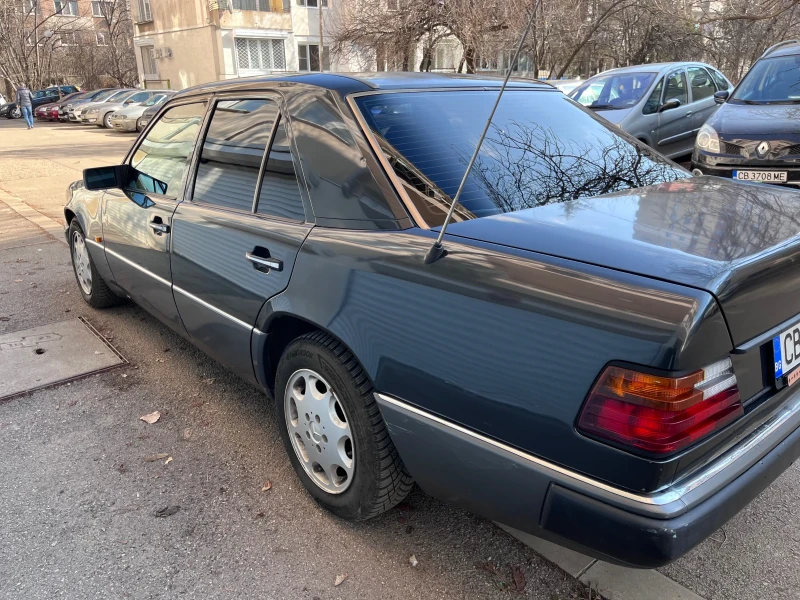 Mercedes-Benz 124 200E 16v, снимка 3 - Автомобили и джипове - 49015038