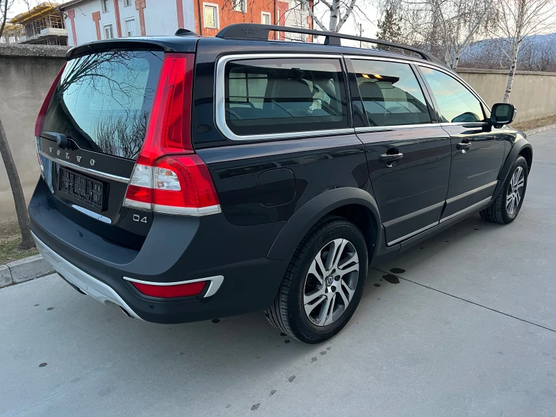 Volvo Xc70 D4 ТОП СЪСТОЯНИЕ, снимка 4 - Автомобили и джипове - 49105547