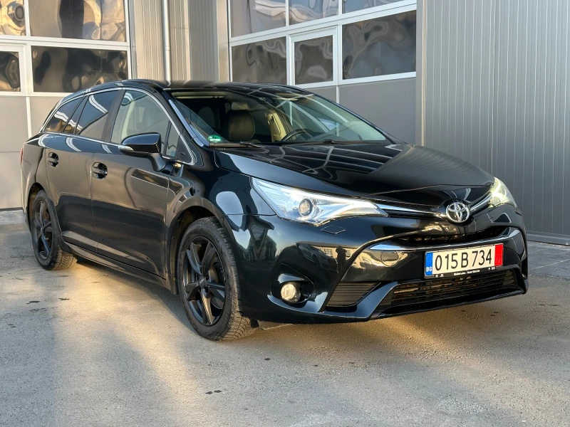 Toyota Avensis 2.0 D4-D Full^KeyLess^ Panorama^Серзина история, снимка 3 - Автомобили и джипове - 49426823