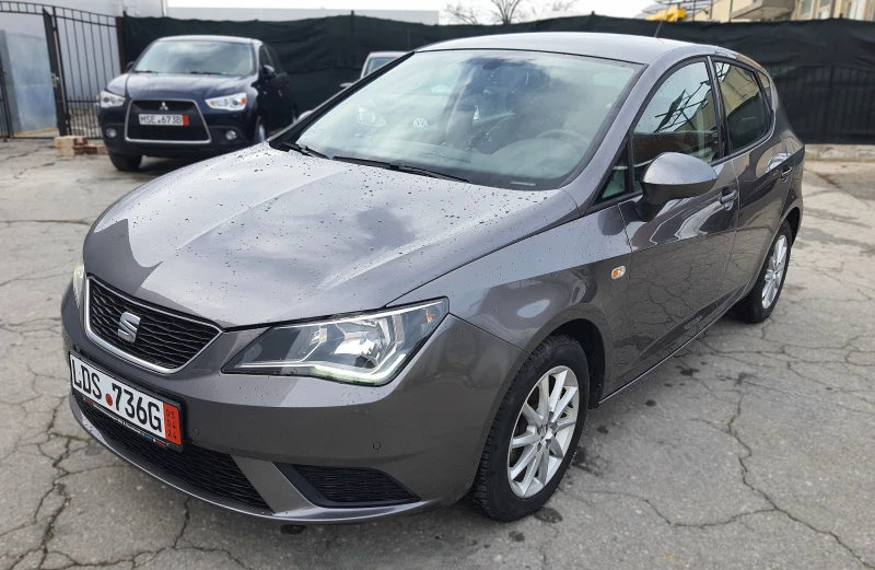 Seat Ibiza 1.0 55хил км!, снимка 3 - Автомобили и джипове - 49495333