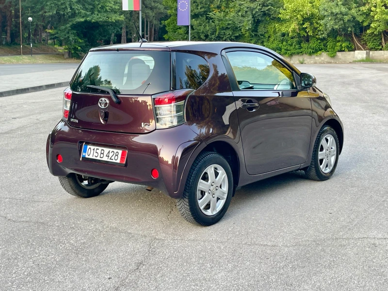 Toyota IQ 1.0VVT-i* 68k.c., снимка 4 - Автомобили и джипове - 51016101